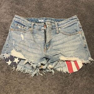 Messimo high rise short distressed American flag pockets size 4